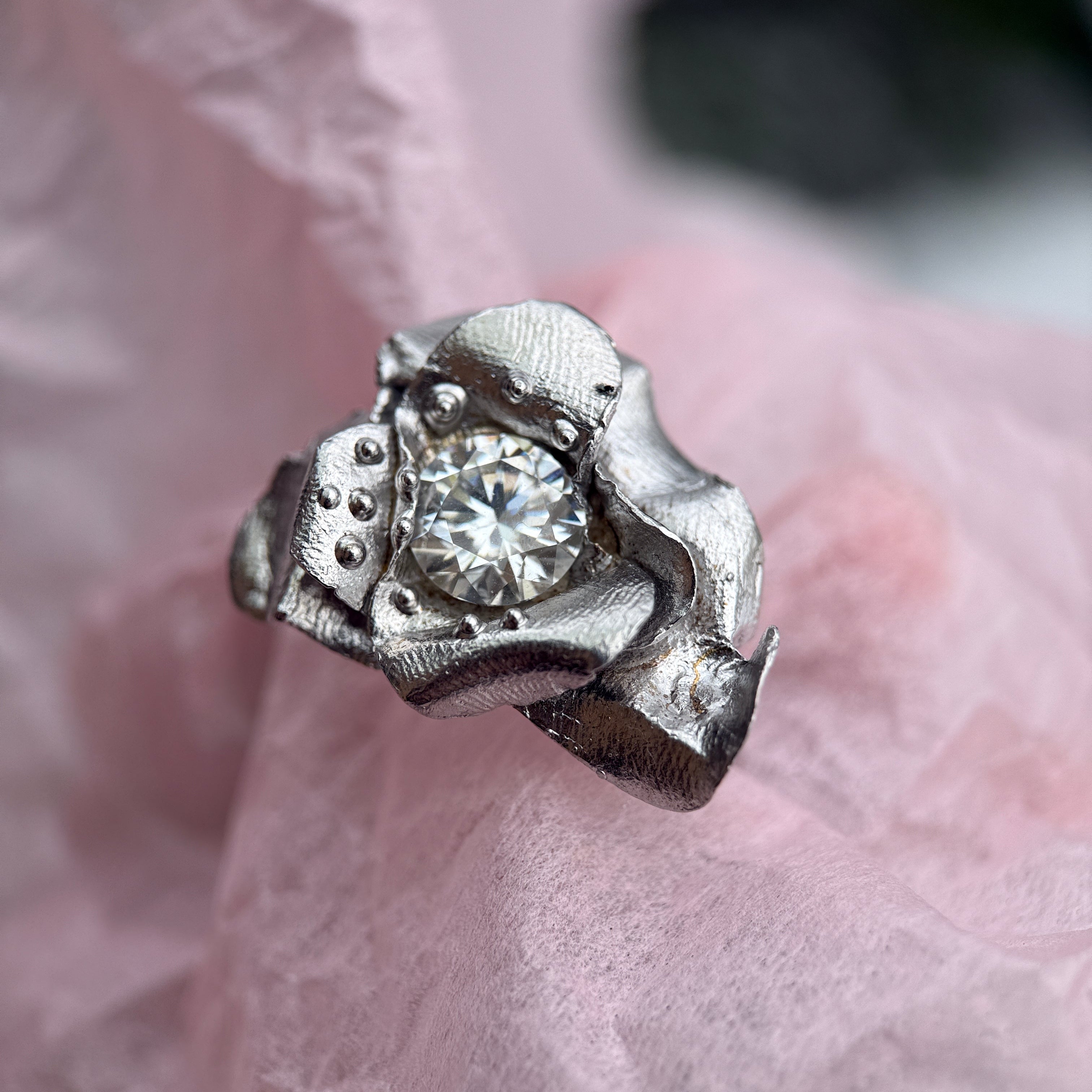 BLOOM no.010